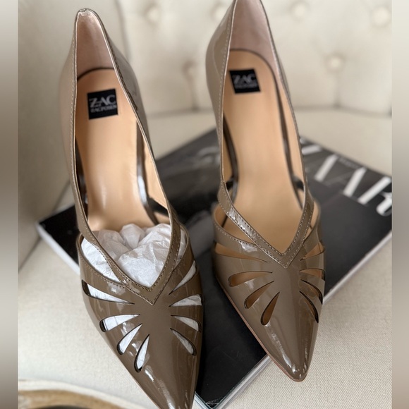 Elegant Tan / olive laser cut Women's Heels - Picture 11 of 14